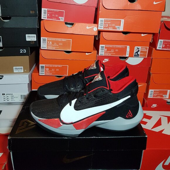 NIKE AIR ZOOM FREAK II "BRED" MEN'S US SIZE 9 BRAND NEW IN BOX - Picture 4 of 10